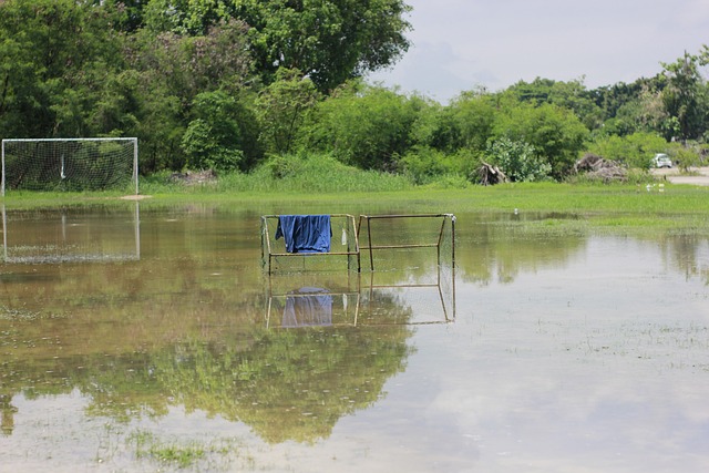 下小勾手让 下小勾手让